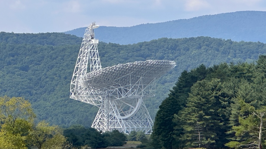 Green Bank Radio Telescope